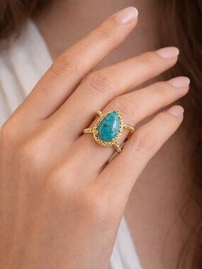Gold Tone Turquoise Pear Shaped Statement Ring Boho Western Style